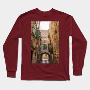 Street in Split, Croatia Long Sleeve T-Shirt